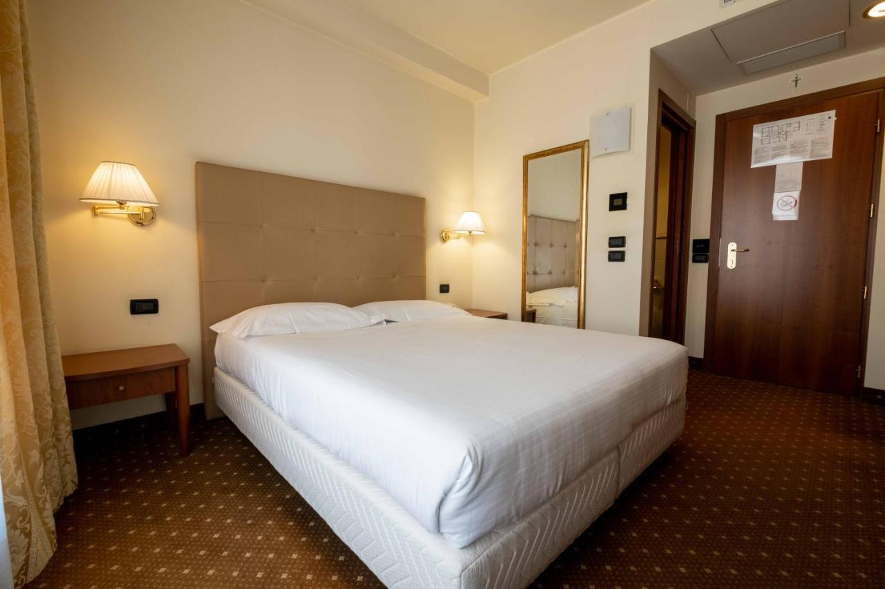 La Pieve Hotel Chiampo Bagian luar foto